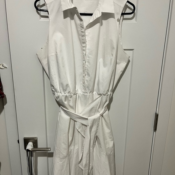 Express White Sleeveless Notched Collar Midi Dress - Picture 1 of 5